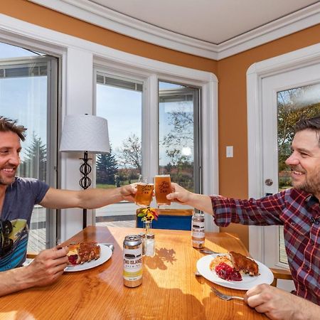 Fox Point Inn Parrsboro Kültér fotó