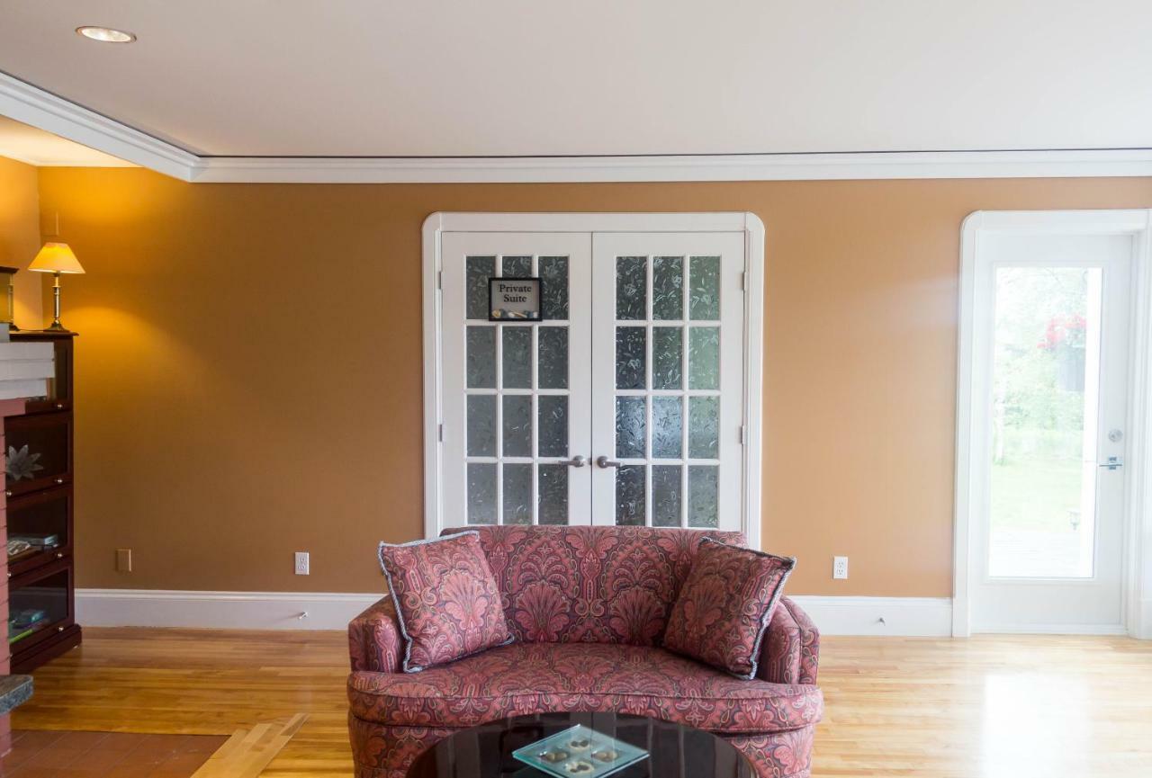 Fox Point Inn Parrsboro Kültér fotó