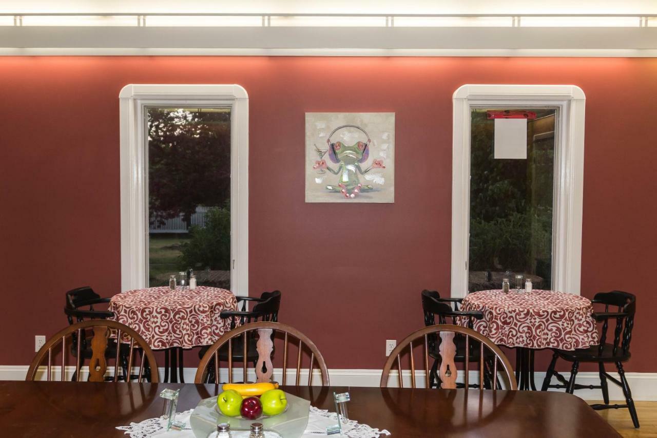 Fox Point Inn Parrsboro Kültér fotó